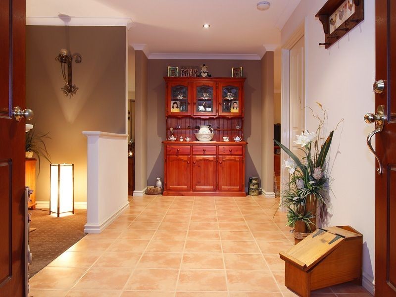 115 Sussex Bend, Lower Chittering WA 6084