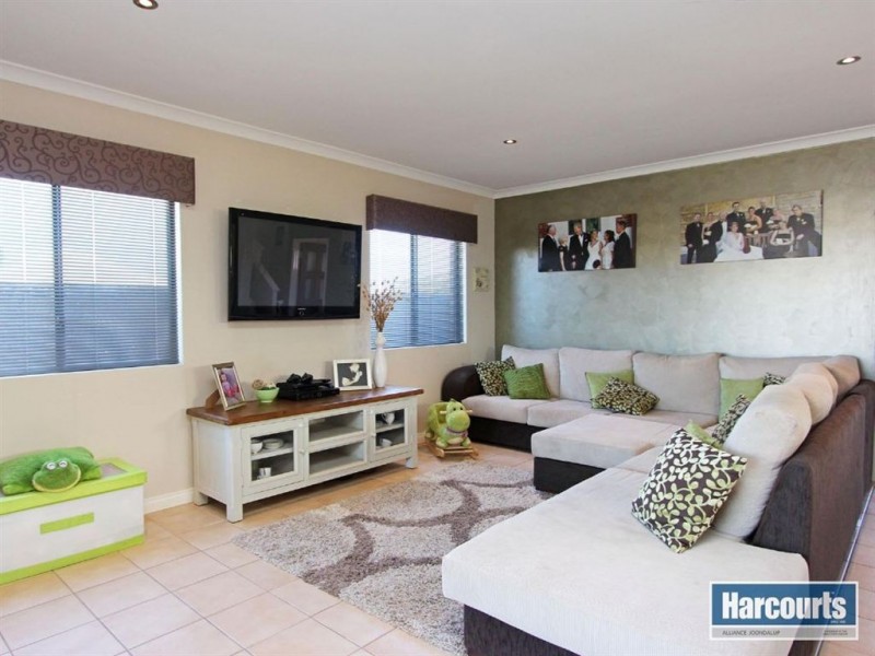 21 Brailsford Way, Butler WA 6036