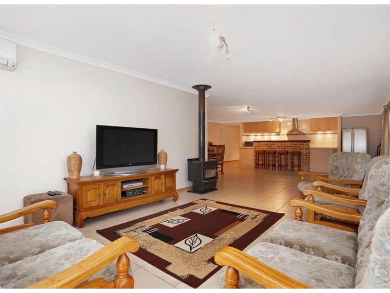 201 Holstein Loop, Lower Chittering WA 6084