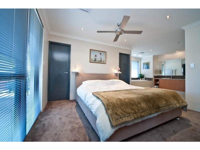 1 Veneto Way, Stirling WA 6021