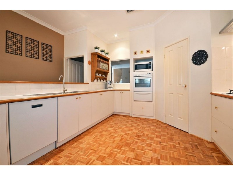 94 Willespie Drive, Pearsall WA 6065