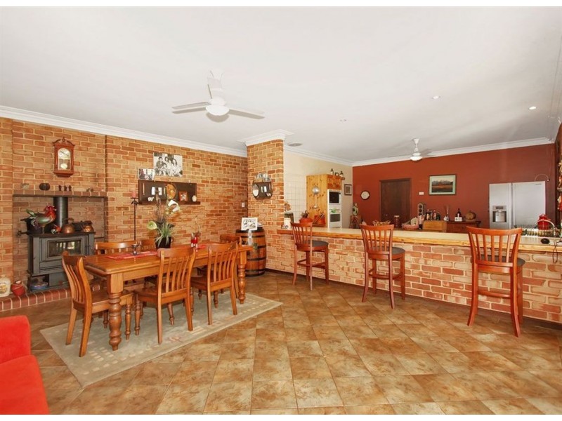 448 Chittering Road, Bullsbrook WA 6084