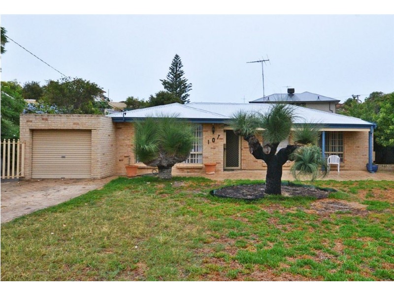 107 Tapping Way, Quinns Rocks WA 6030