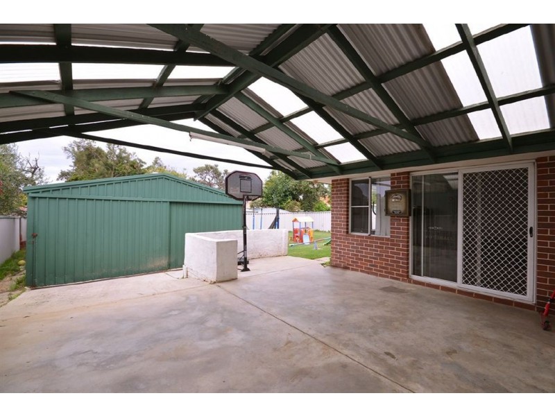 50 Viridian Drive, Banksia Grove WA 6031