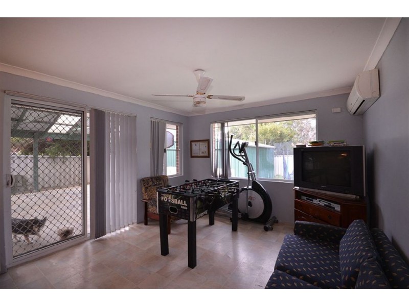 50 Viridian Drive, Banksia Grove WA 6031
