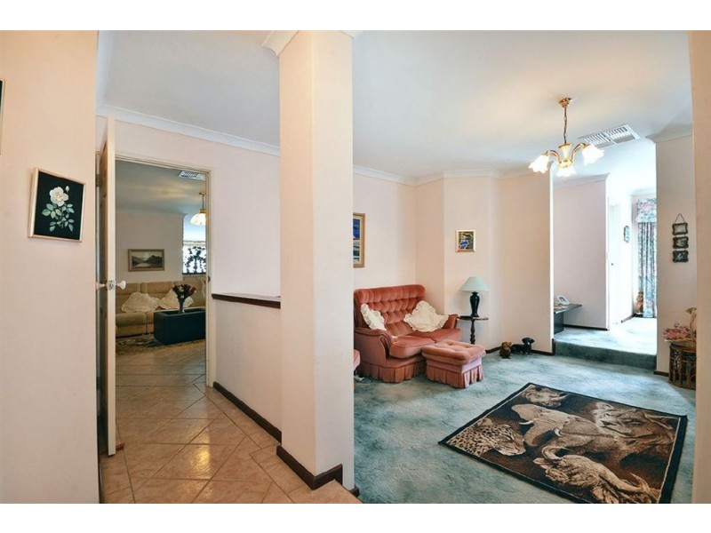 39 Royal Scot Loop, Currambine WA 6028