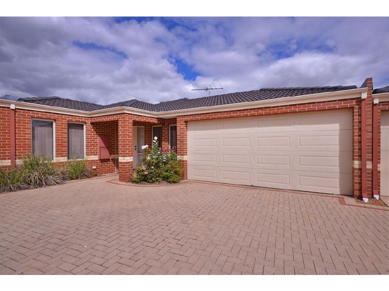 6/5 Yarra Court, Carramar WA 6031