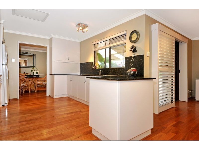 10 Celina Crescent, Kingsley WA 6026