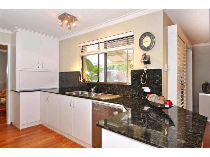 10 Celina Crescent, Kingsley WA 6026