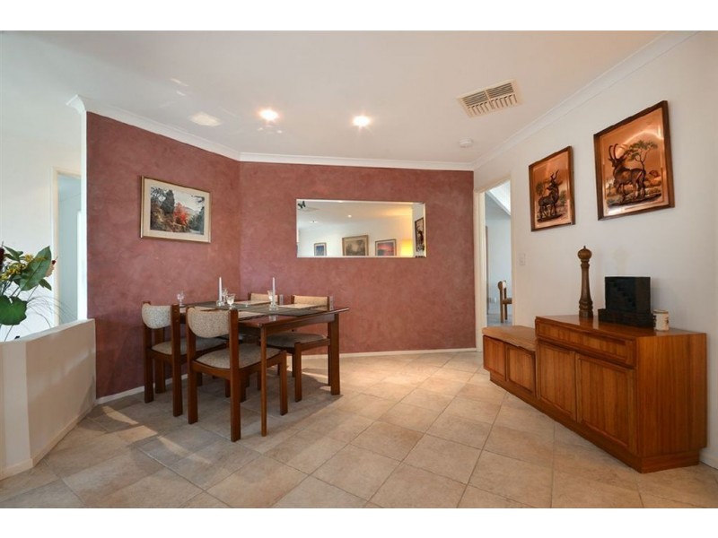 10 Vanguard Place, Currambine WA 6028