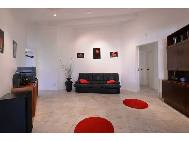 10 Vanguard Place, Currambine WA 6028