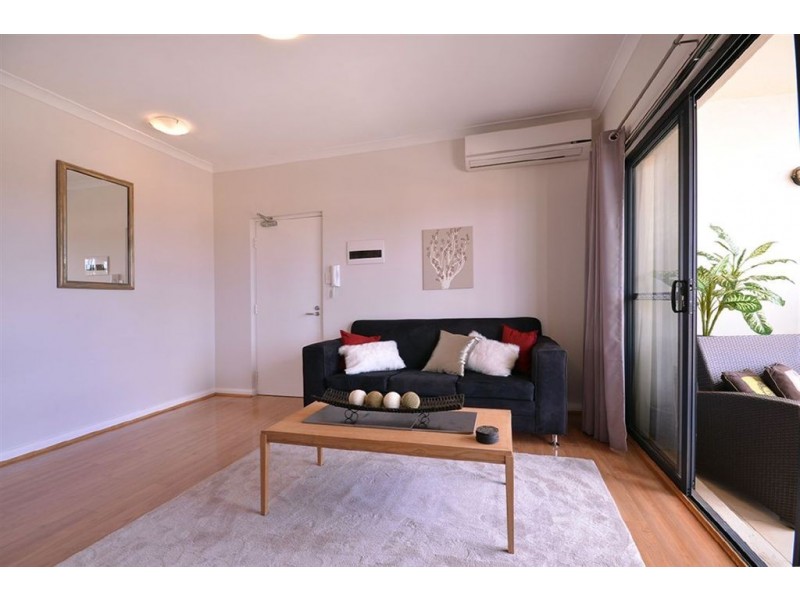 26/3 Spinebill Loop, Joondalup WA 6027