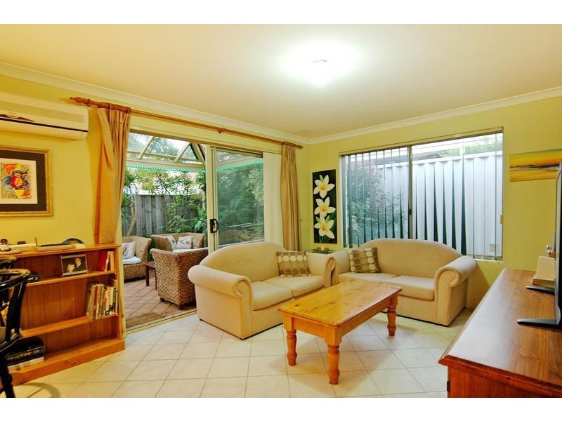 31 Metroliner Drive, Currambine WA 6028