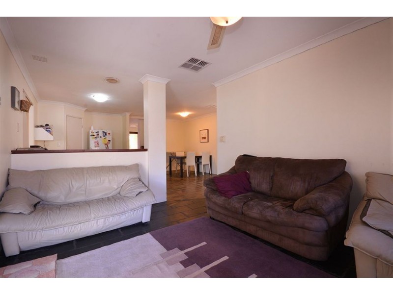 32 Hartford Ramble, Currambine WA 6028