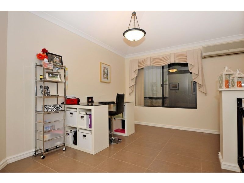 17 Naivasha Turn, Joondalup WA 6027