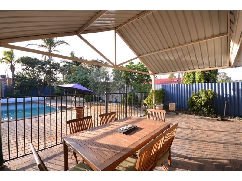 32 Glenside Crescent, Craigie WA 6025