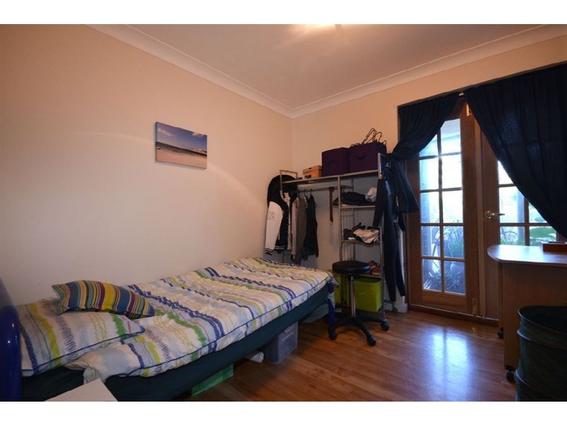 32 Glenside Crescent, Craigie WA 6025