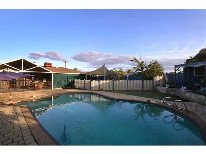 32 Glenside Crescent, Craigie WA 6025