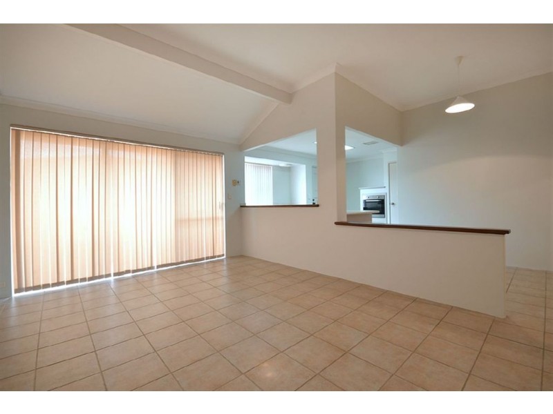 14 Doncaster Square, Currambine WA 6028