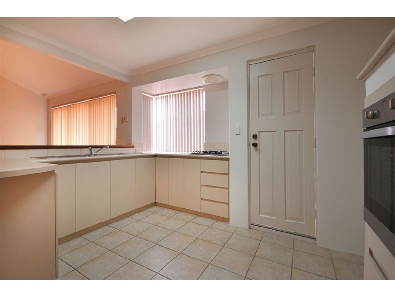 14 Doncaster Square, Currambine WA 6028