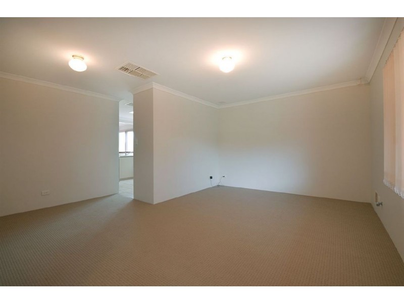 14 Doncaster Square, Currambine WA 6028