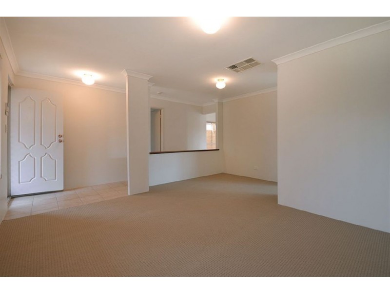 14 Doncaster Square, Currambine WA 6028