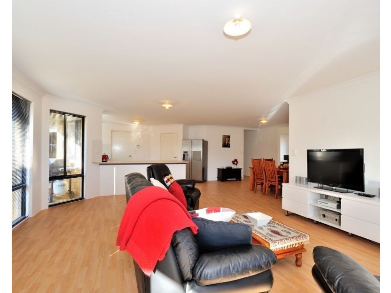 31 San Teodoro Avenue, Sinagra WA 6065