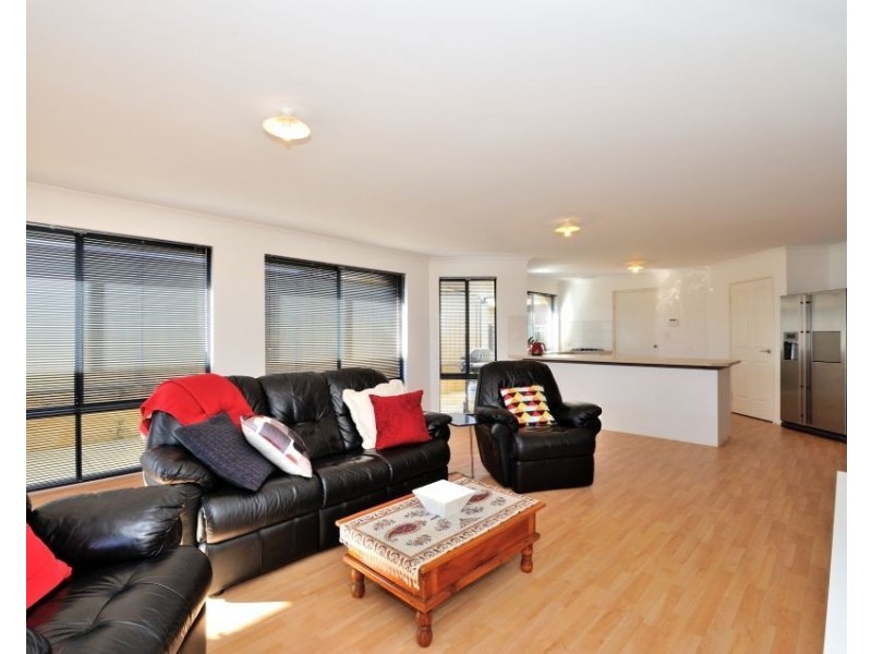 31 San Teodoro Avenue, Sinagra WA 6065