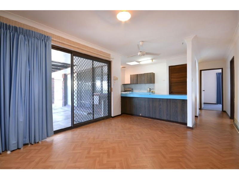 28 Hurley Way, Hillarys WA 6025