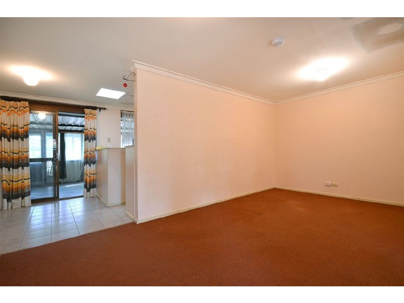 9 Fenellia Crescent, Craigie WA 6025