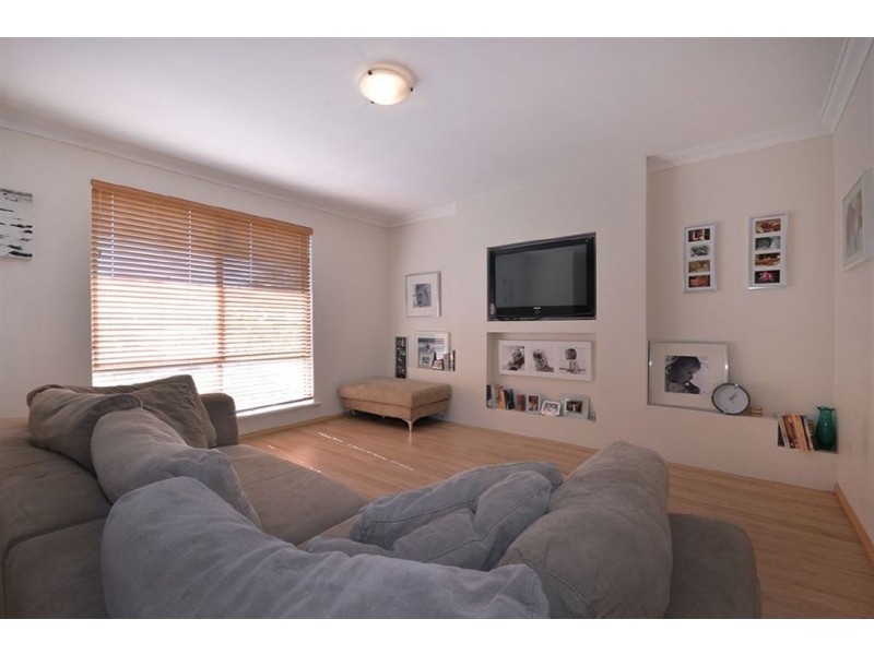 22 Wentworth Way, Padbury WA 6025