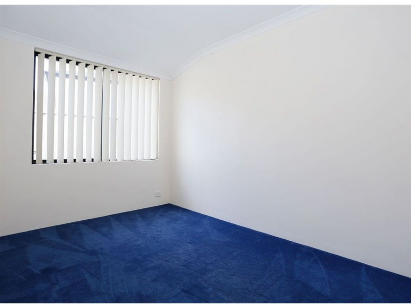 3 Cuchullin Court, Kinross WA 6028