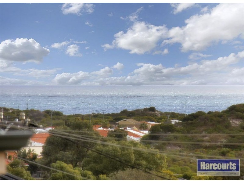 6 Sewell Place, Hillarys WA 6025