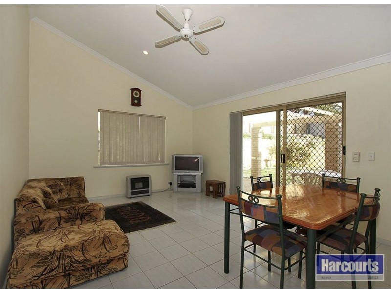 6 Sewell Place, Hillarys WA 6025