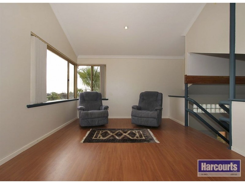 6 Sewell Place, Hillarys WA 6025