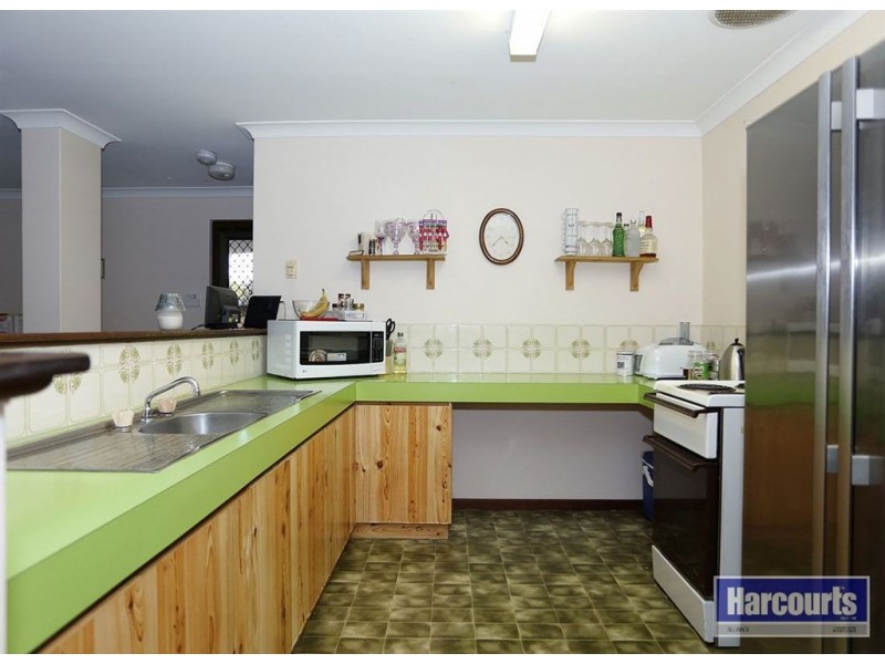 6B Madana Place, Craigie WA 6025