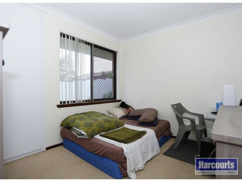 6B Madana Place, Craigie WA 6025