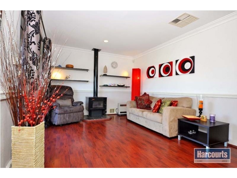 17 Atwick Way, Craigie WA 6025