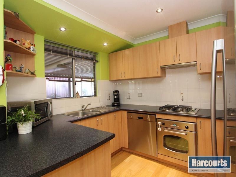 6 Flotilla Drive, Heathridge WA 6027