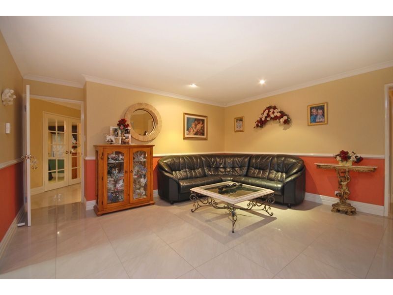 4 Bainbridge Mews, Currambine WA 6028