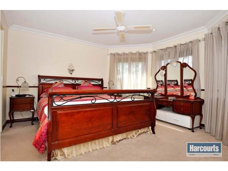 7 Garrow Court, Kingsley WA 6026