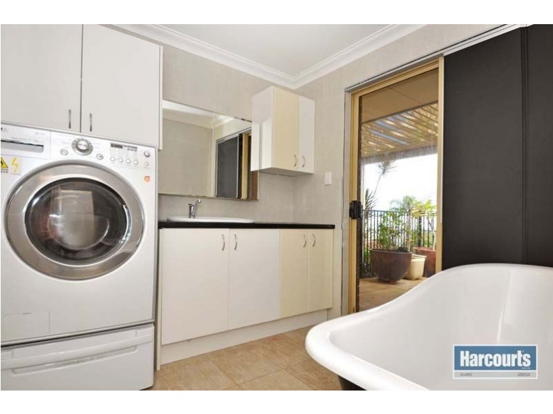 7 Garrow Court, Kingsley WA 6026