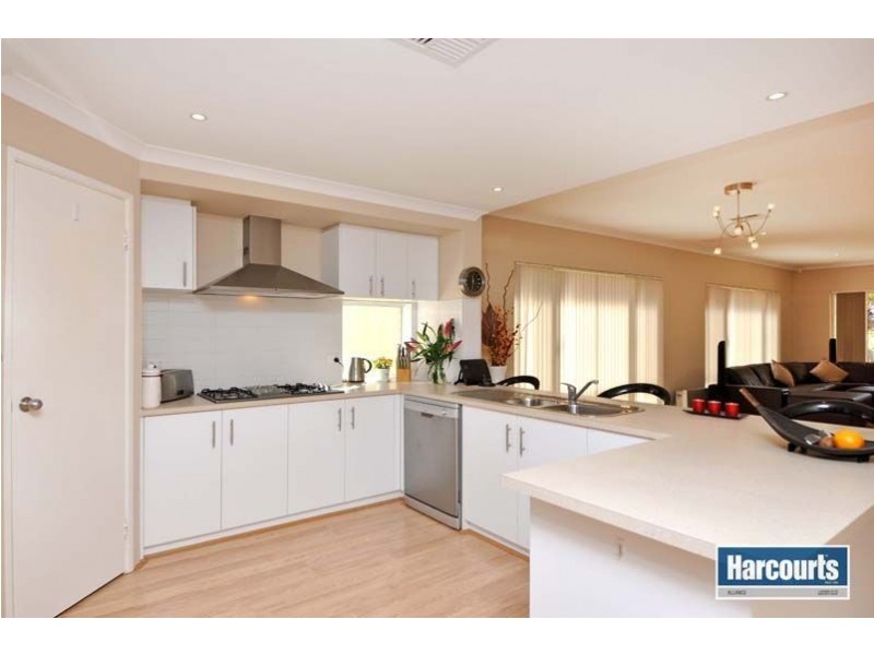 42 Cherokee Green, Clarkson WA 6030