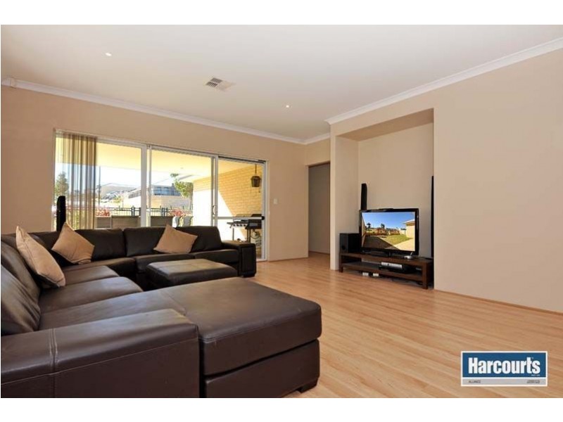 42 Cherokee Green, Clarkson WA 6030