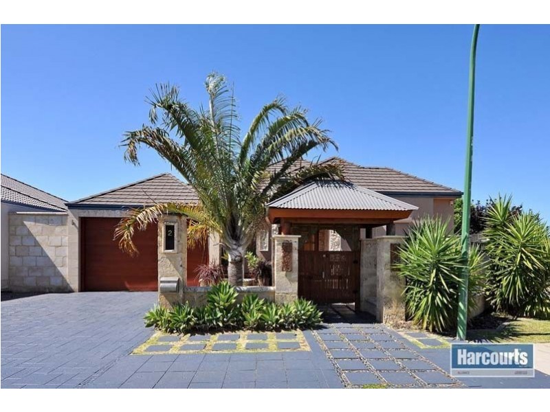 2 Winston Way, Madeley WA 6065