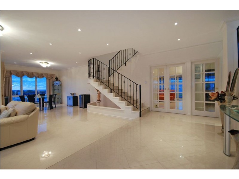 2 Block Place, Ocean Reef WA 6027