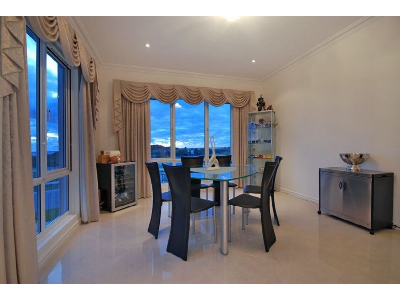 2 Block Place, Ocean Reef WA 6027