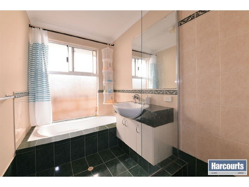 63 Amberley Way, Pearsall WA 6065