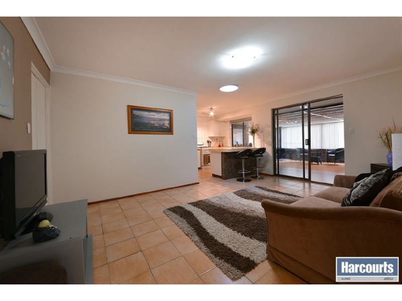 125 Warrandyte Drive, Craigie WA 6025