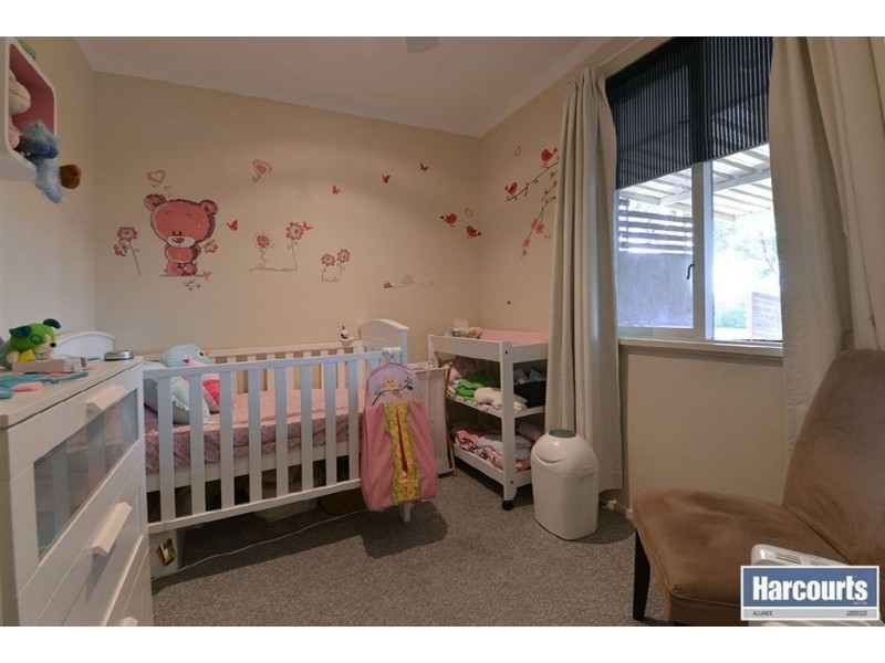 31 Barradine Way, Craigie WA 6025